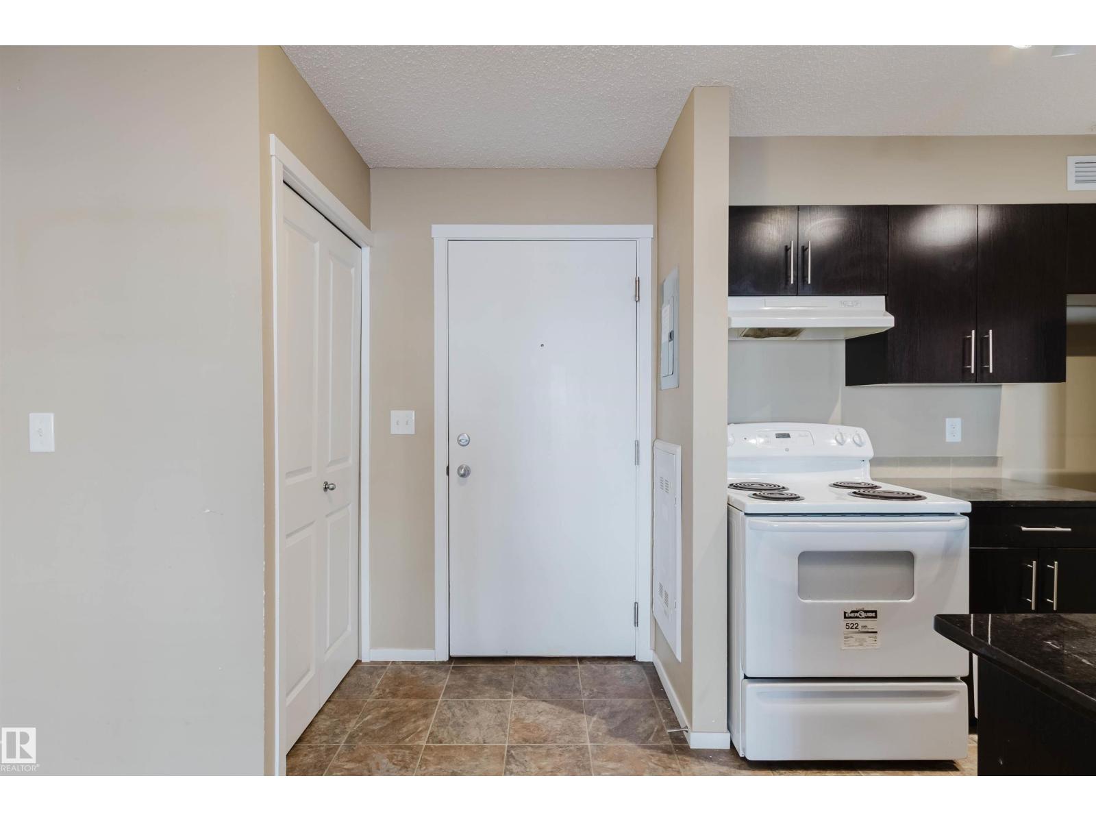 #305 5804 Mullen Place Pl Nw, Edmonton, Alberta  T6R 0W3 - Photo 2 - E4470252