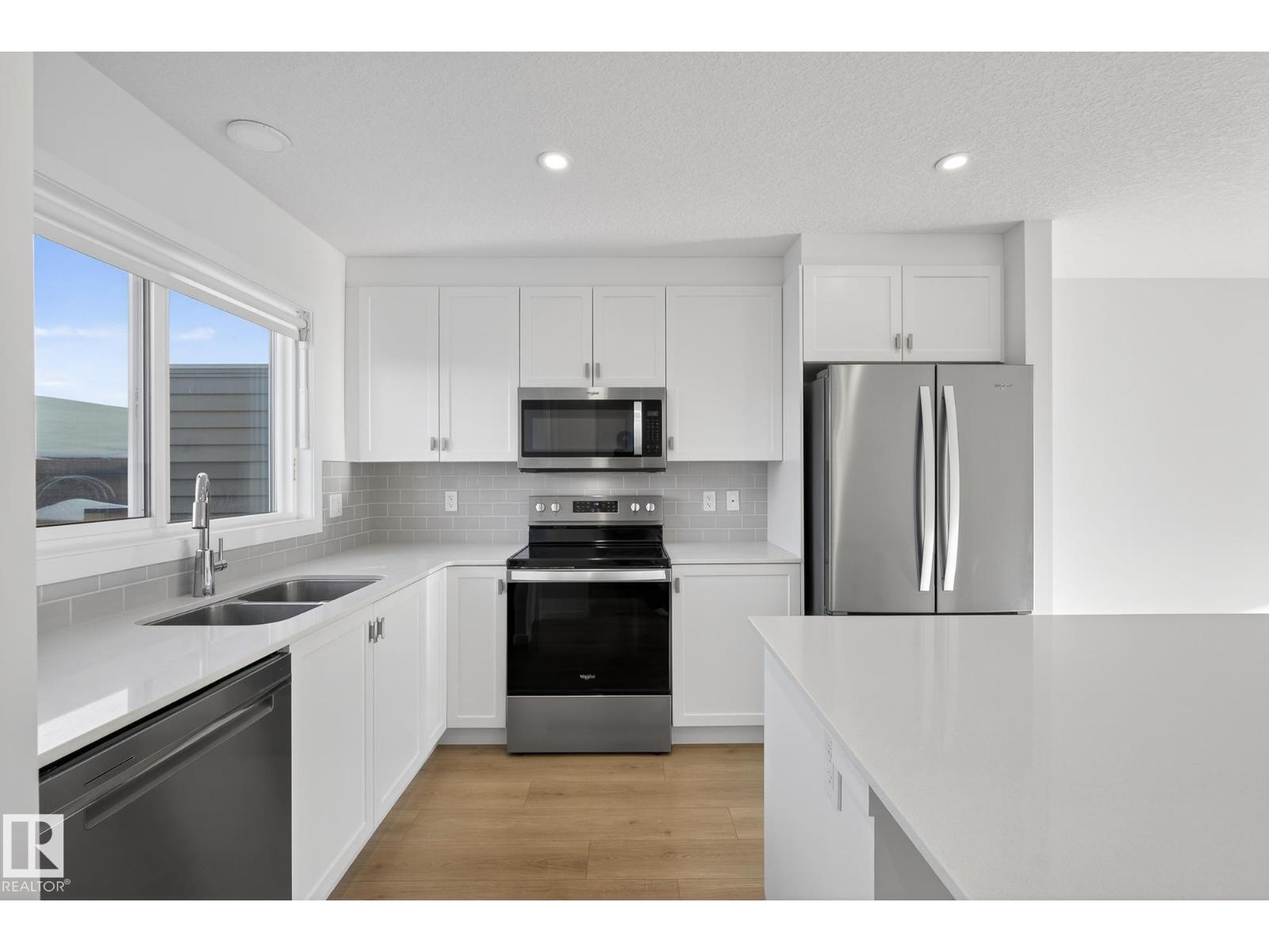 2416 Trumpeter Wy Nw, Edmonton, Alberta  T5S 0R9 - Photo 24 - E4470255