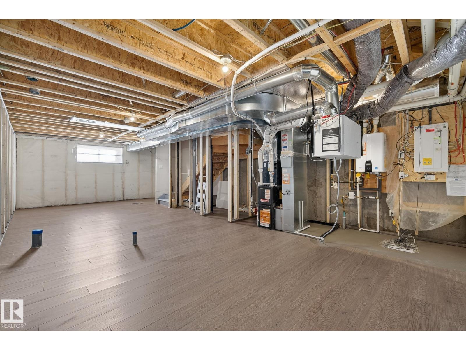 2416 Trumpeter Wy Nw, Edmonton, Alberta  T5S 0R9 - Photo 29 - E4470255