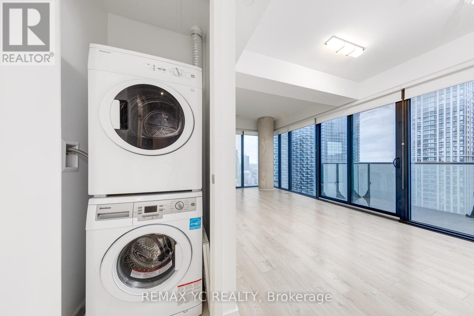 2103 - 185 Roehampton Avenue, Toronto (Mount Pleasant West), Ontario  M4P 0C6 - Photo 5 - C12703264