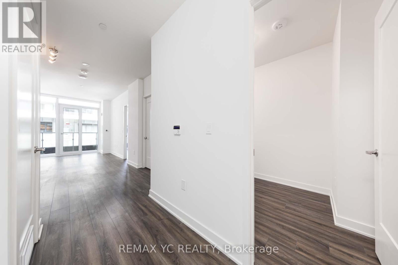 1939 - 135 Lower Sherbourne Street, Toronto (Moss Park), Ontario  M5A 1Y4 - Photo 4 - C12703330