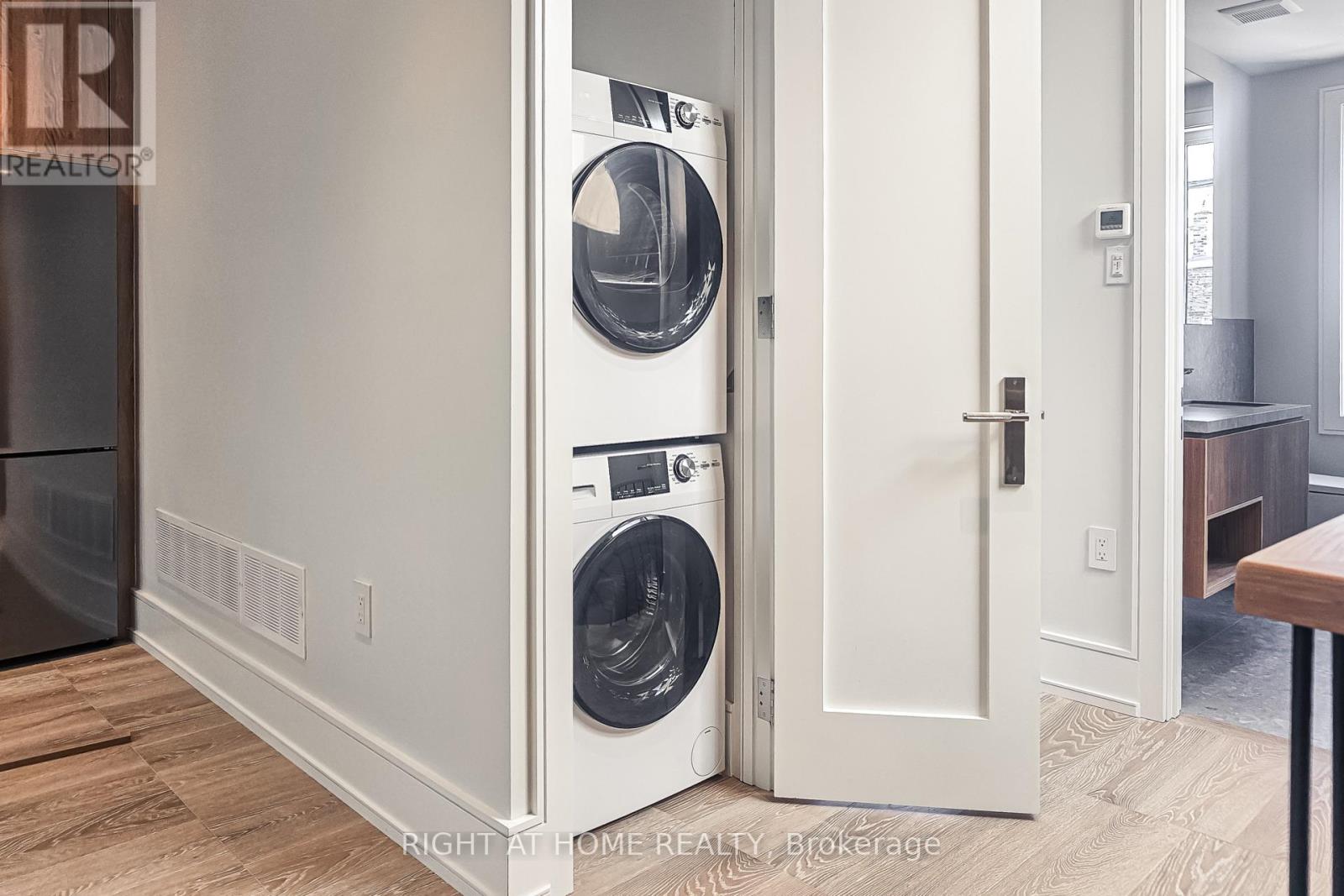 444 Roxton Road, Toronto, Ontario  M6G 3R4 - Photo 48 - C12703354