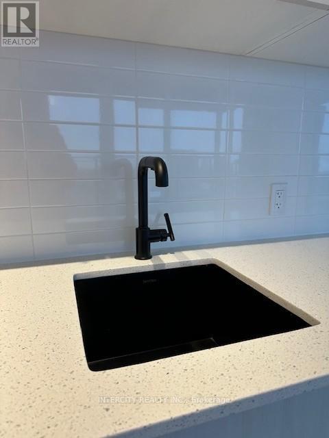 2419 - 1 Quarrington Lane, Toronto, Ontario  M3C 0S4 - Photo 13 - C12703370