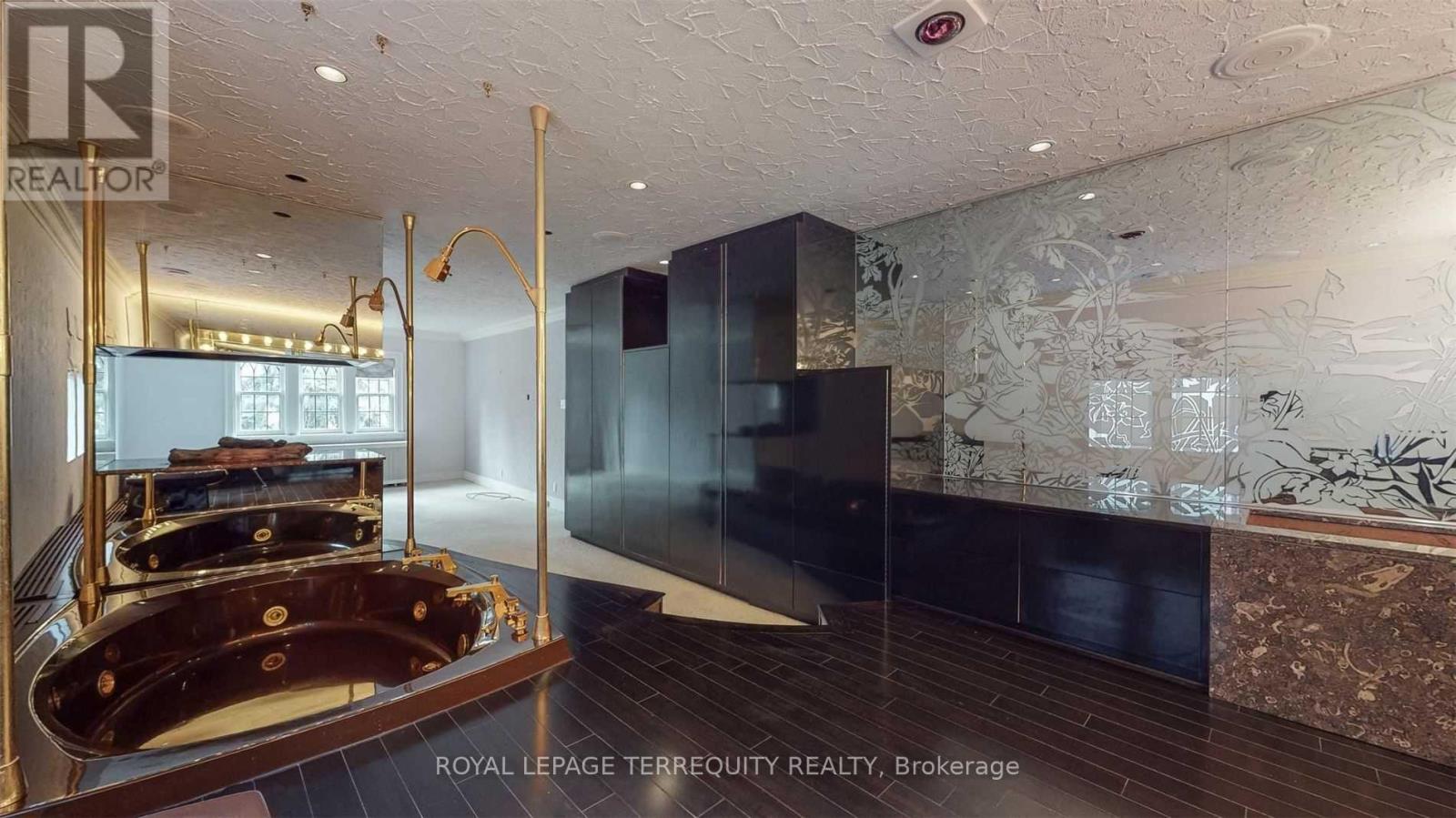 312 Glenayr Road, Toronto, Ontario  M5P 3C5 - Photo 14 - C12703382