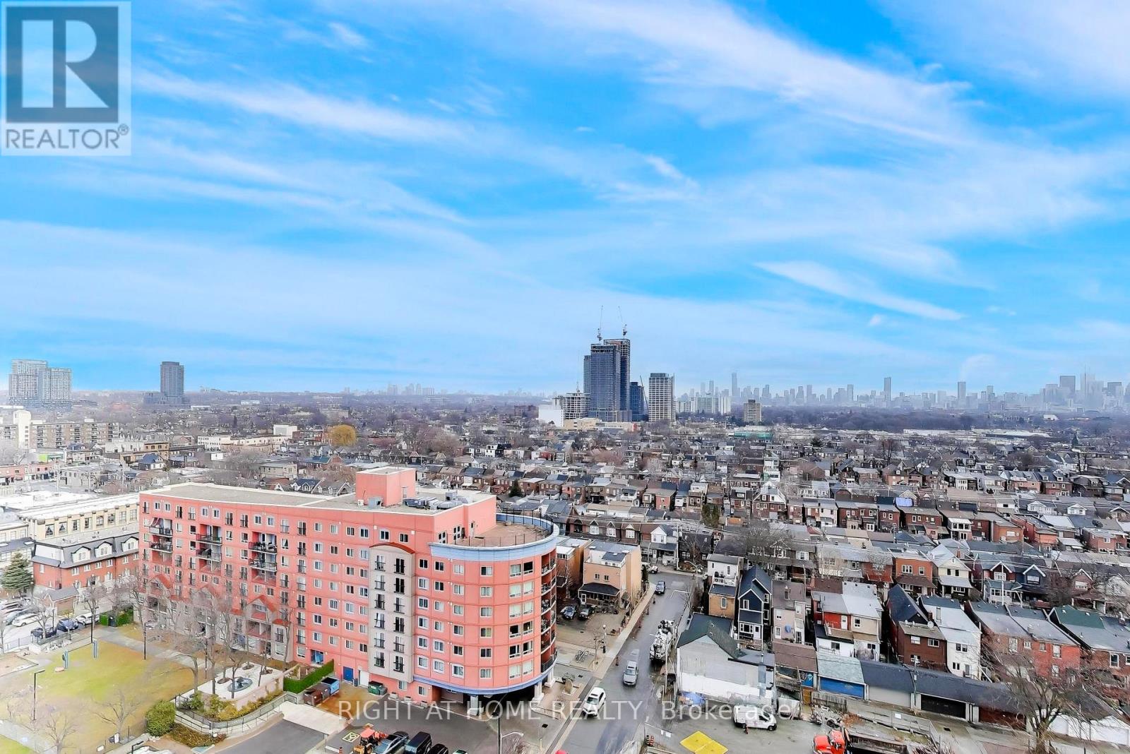 1421 - 181 Sterling Road, Toronto, Ontario  M6R 0B2 - Photo 19 - C12703408