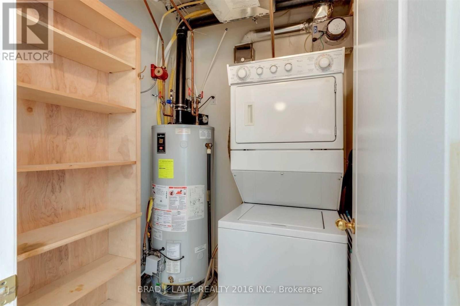 39 - 78 Carr Street, Toronto, Ontario  M5T 1B7 - Photo 15 - C12703414