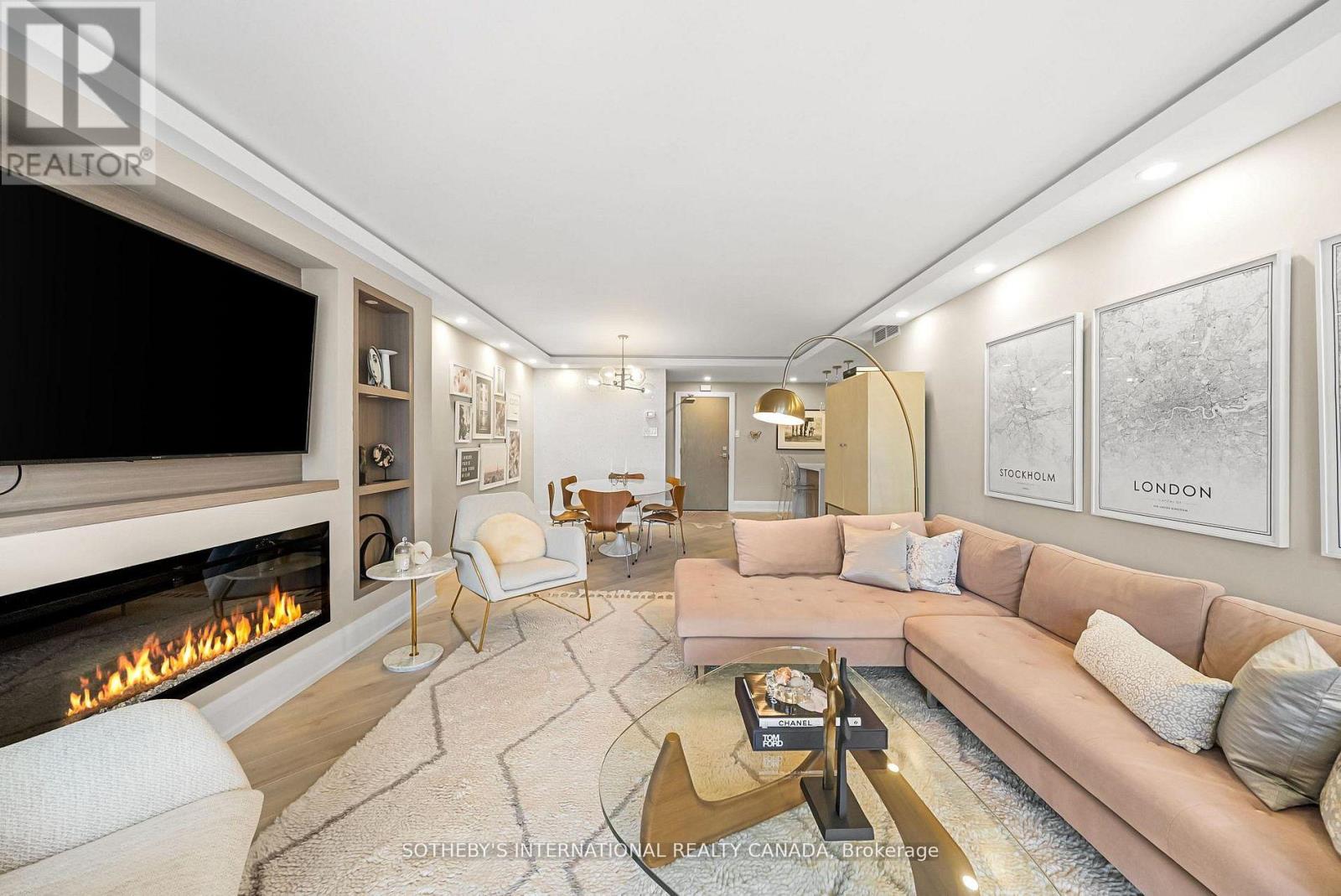 301 - 235 St Clair Avenue W, Toronto, Ontario  M4V 1R4 - Photo 14 - C12703442