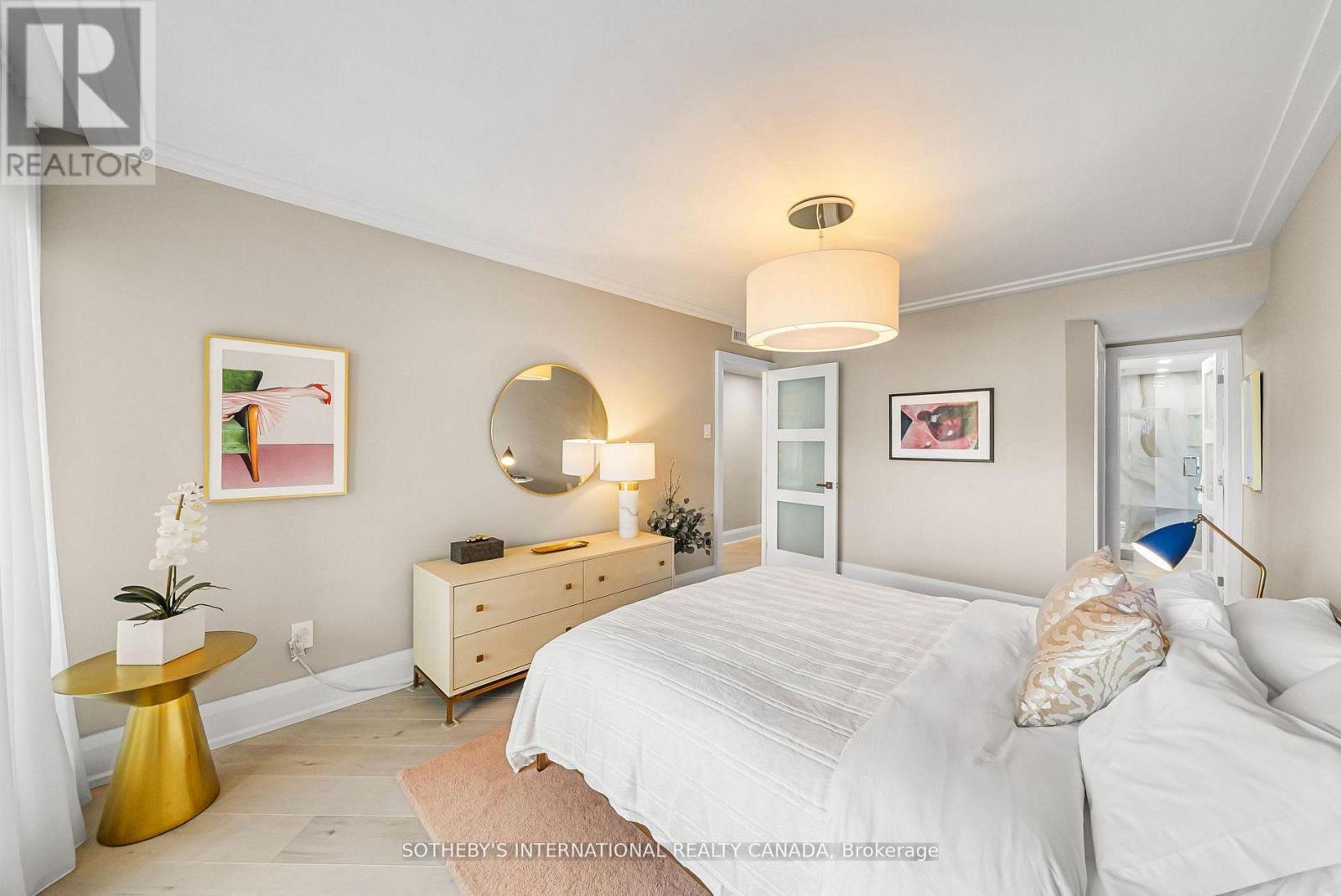 301 - 235 St Clair Avenue W, Toronto, Ontario  M4V 1R4 - Photo 20 - C12703442