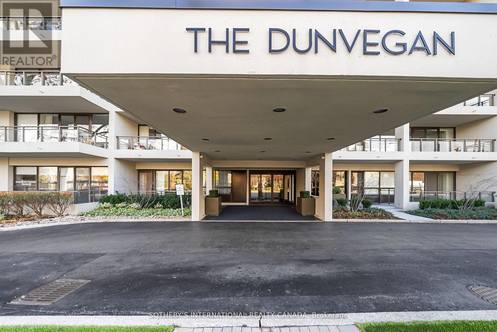 301 - 235 St Clair Avenue W, Toronto, Ontario  M4V 1R4 - Photo 34 - C12703442