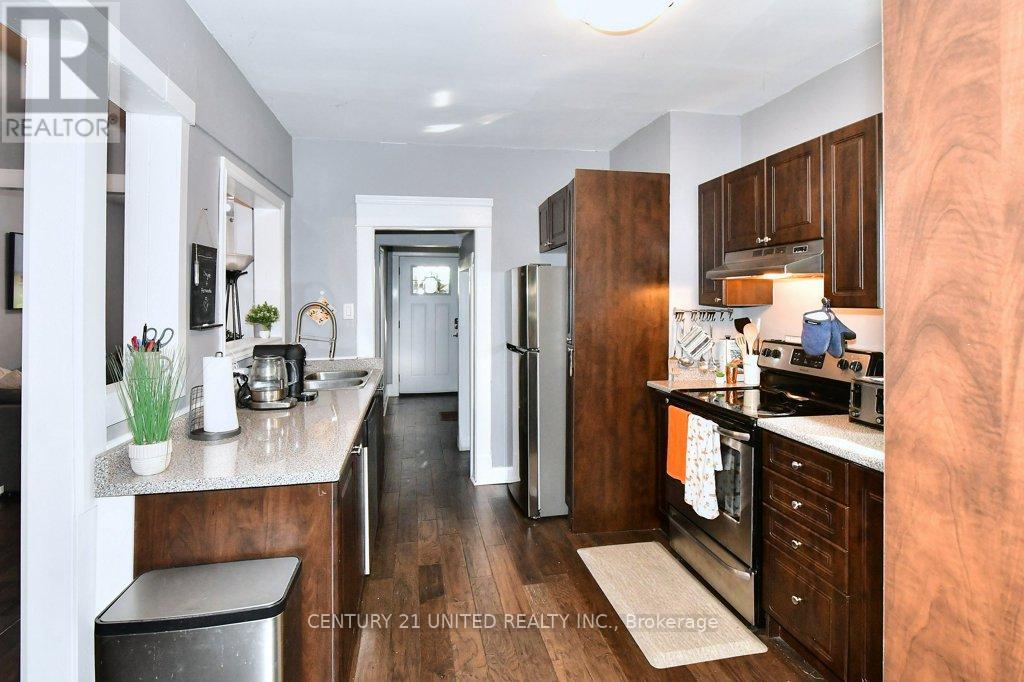 27 Park Street N, Peterborough, Ontario  K9J 3V3 - Photo 13 - X12440698