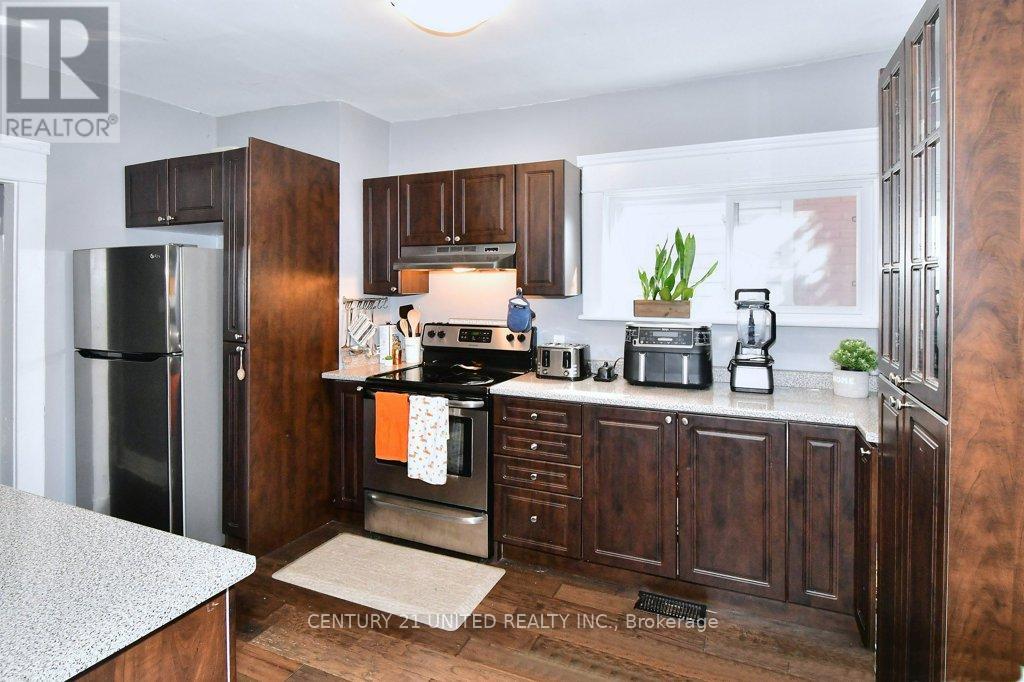 27 Park Street N, Peterborough, Ontario  K9J 3V3 - Photo 15 - X12440698