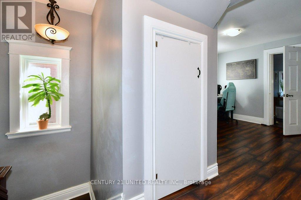 27 Park Street N, Peterborough, Ontario  K9J 3V3 - Photo 22 - X12440698