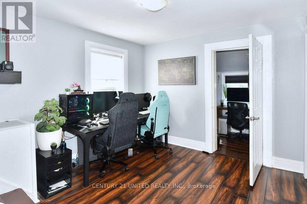 27 Park Street N, Peterborough, Ontario  K9J 3V3 - Photo 23 - X12440698