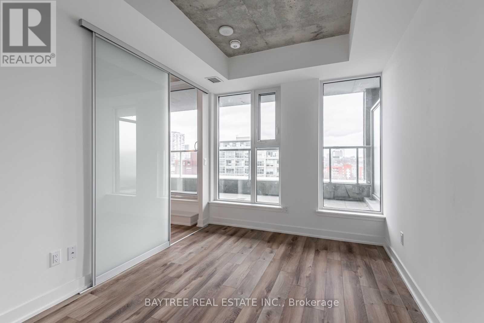 1019 - 30 Baseball Place, Toronto, Ontario  M4M 0E8 - Photo 6 - E12703292