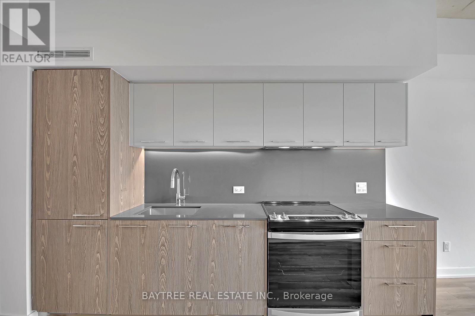 606 - 45 Baseball Place, Toronto, Ontario  M4M 0H1 - Photo 3 - E12703296