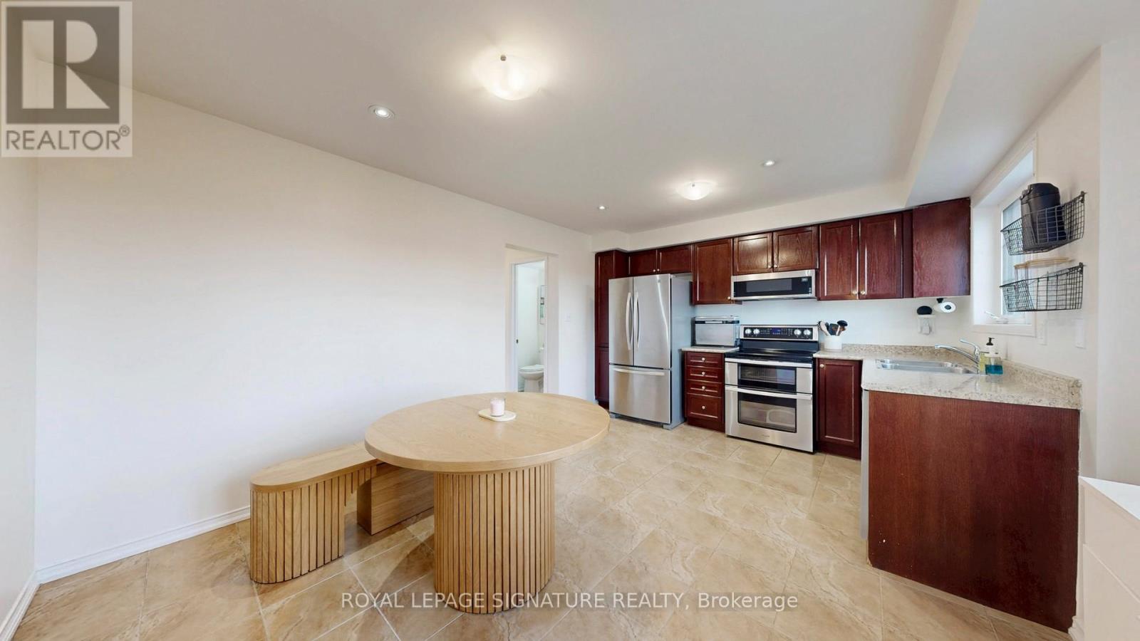 459 Rossland Road E, Ajax, Ontario  L1Z 0K8 - Photo 12 - E12703310