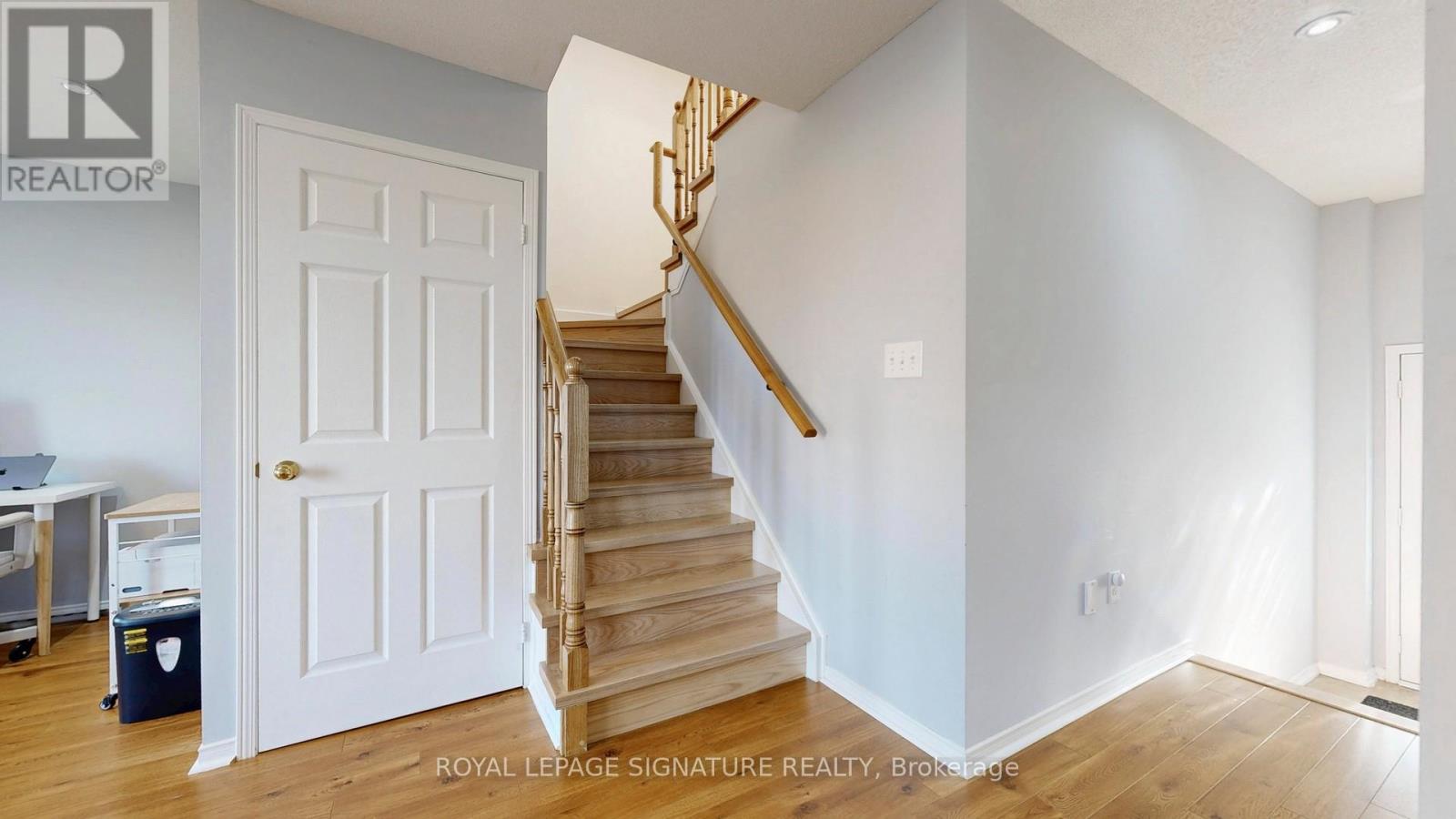 459 Rossland Road E, Ajax, Ontario  L1Z 0K8 - Photo 6 - E12703310