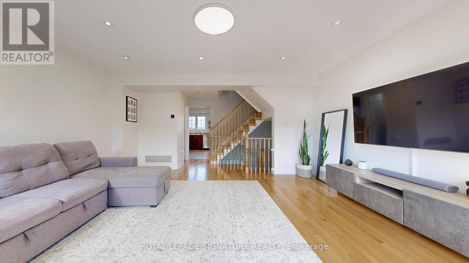 459 Rossland Road E, Ajax, Ontario  L1Z 0K8 - Photo 9 - E12703310