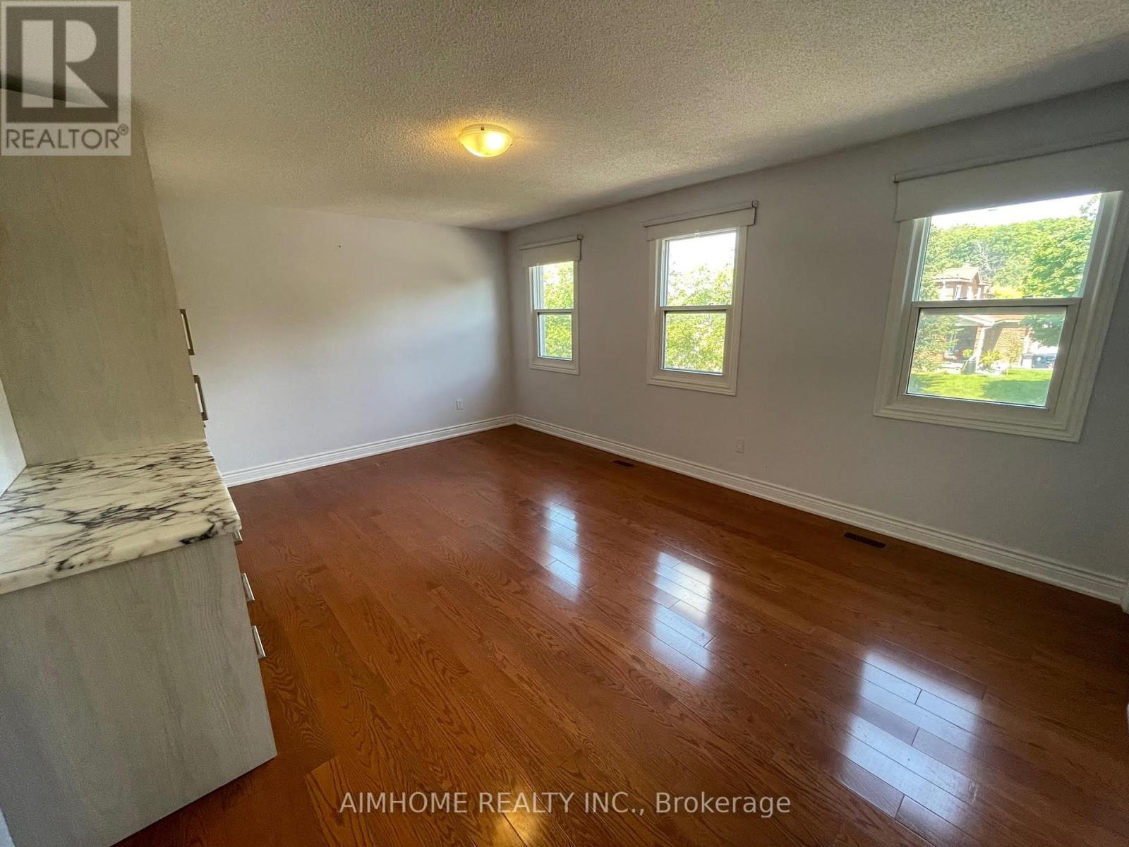 47 Hillfarm Drive, Toronto, Ontario  M1V 3C6 - Photo 11 - E12703384