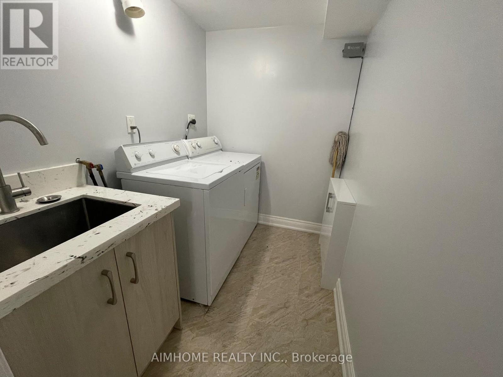 47 Hillfarm Drive, Toronto, Ontario  M1V 3C6 - Photo 23 - E12703384