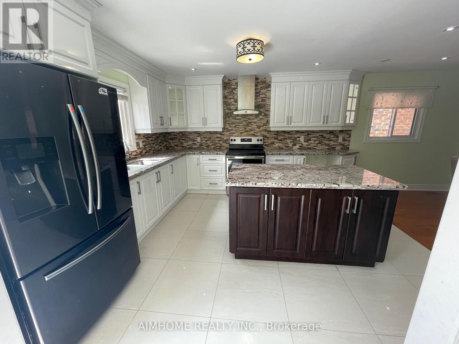 47 Hillfarm Drive, Toronto, Ontario  M1V 3C6 - Photo 7 - E12703384