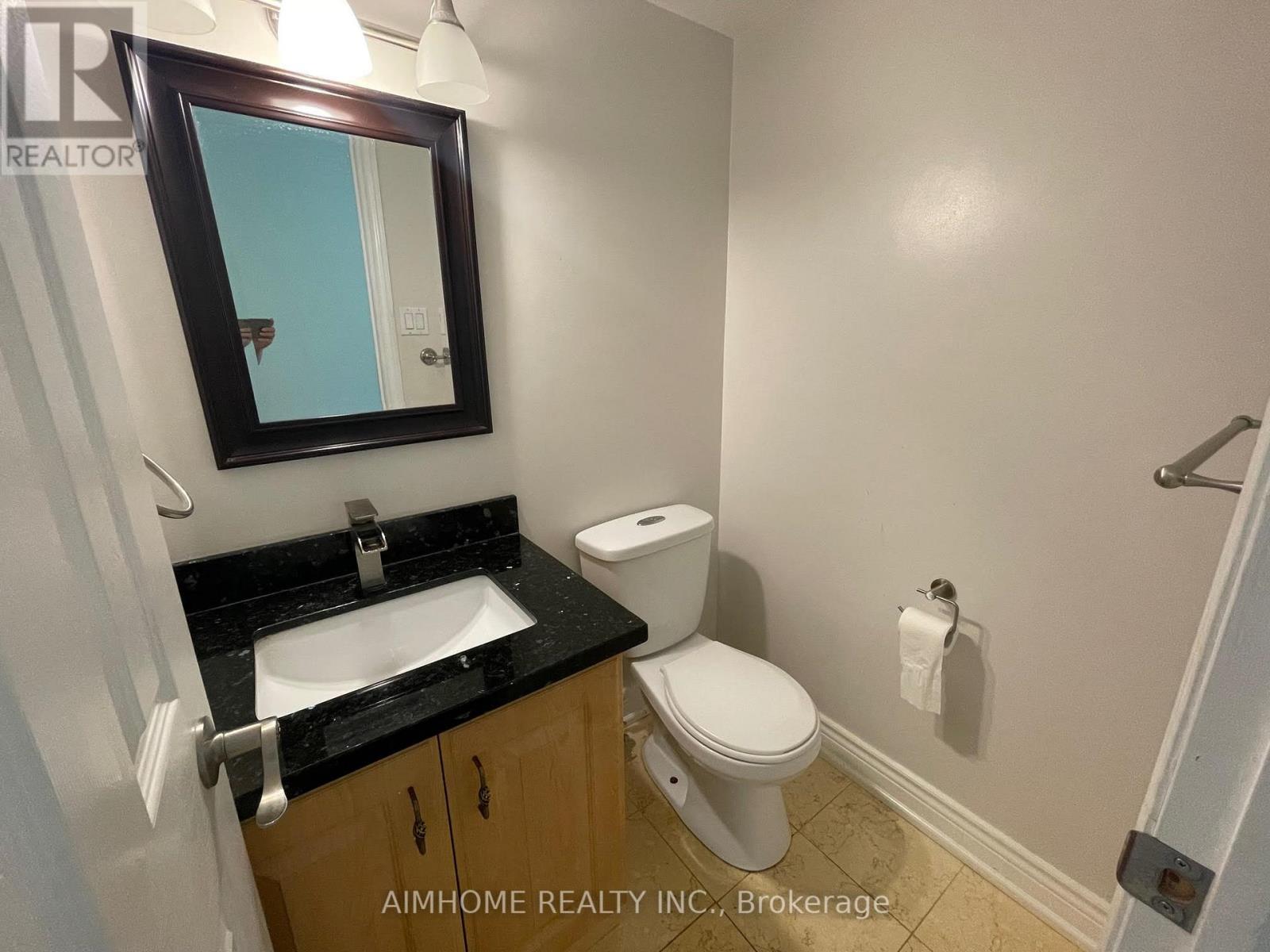 47 Hillfarm Drive, Toronto, Ontario  M1V 3C6 - Photo 9 - E12703384