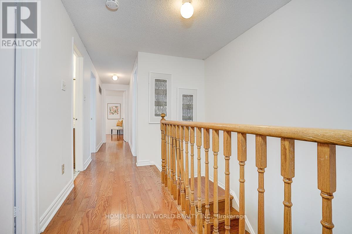 75 Enchanted Hills Crescent, Toronto, Ontario  M1V 3N9 - Photo 20 - E12703426