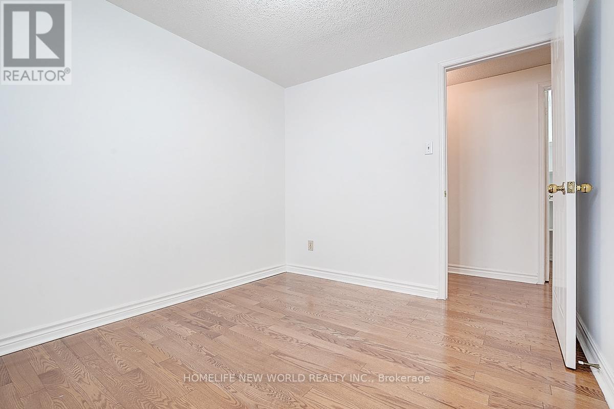 75 Enchanted Hills Crescent, Toronto, Ontario  M1V 3N9 - Photo 24 - E12703426