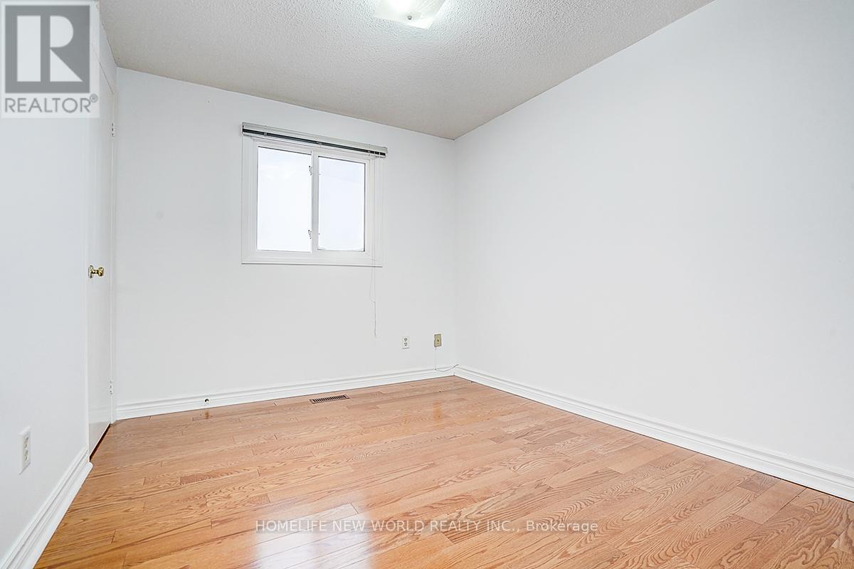 75 Enchanted Hills Crescent, Toronto, Ontario  M1V 3N9 - Photo 28 - E12703426