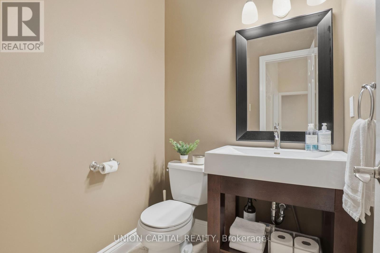 110 Regent Street, Richmond Hill, Ontario  L4C 9P4 - Photo 19 - N12703274