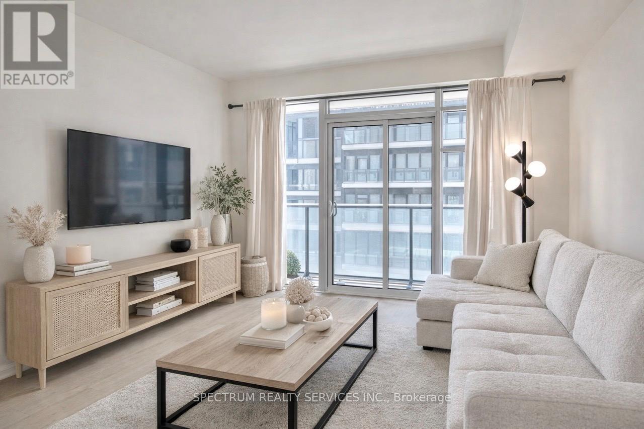 906 - 9000 Jane Street, Vaughan, Ontario  L4K 0M6 - Photo 3 - N12703304