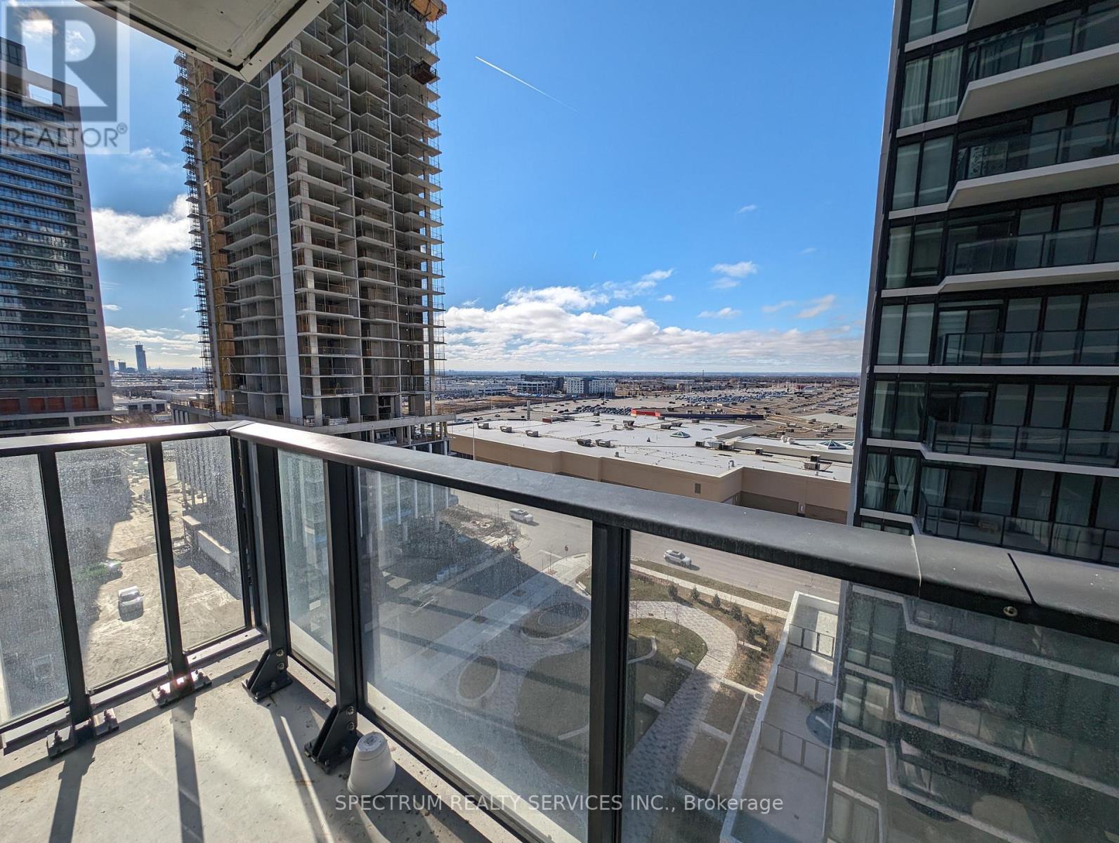 906 - 9000 Jane Street, Vaughan, Ontario  L4K 0M6 - Photo 8 - N12703304