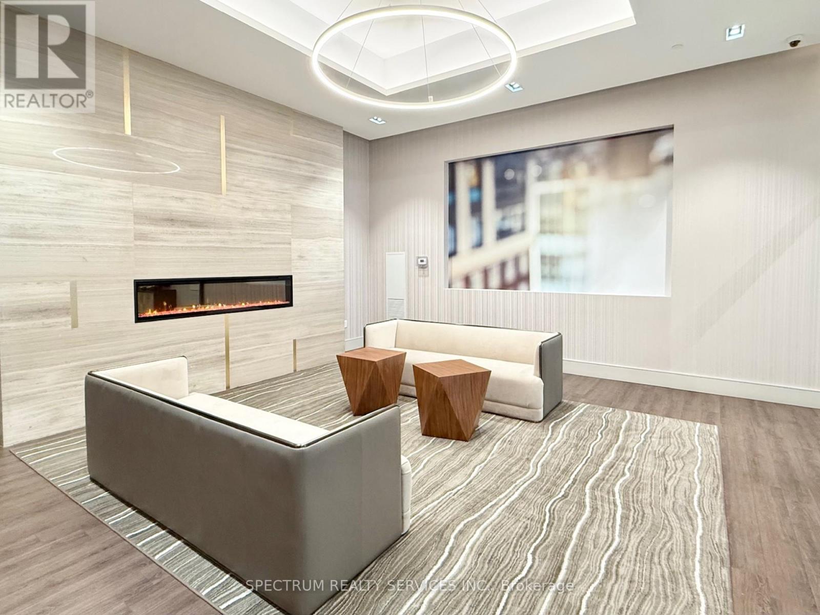 906 - 9000 Jane Street, Vaughan, Ontario  L4K 0M6 - Photo 9 - N12703304