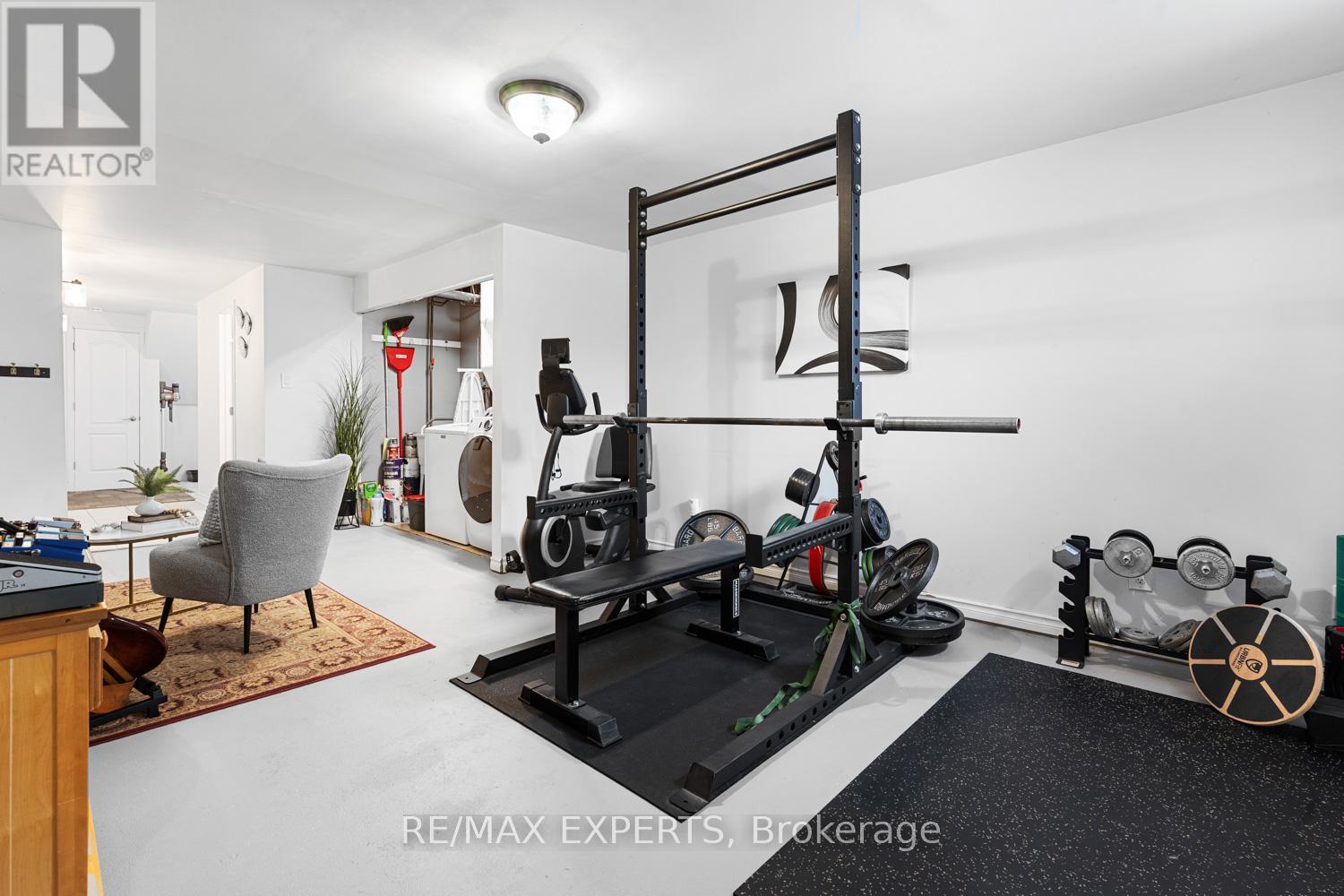 6 Longview Drive, Bradford West Gwillimbury (Bradford), Ontario  L3Z 2H1 - Photo 25 - N12703314