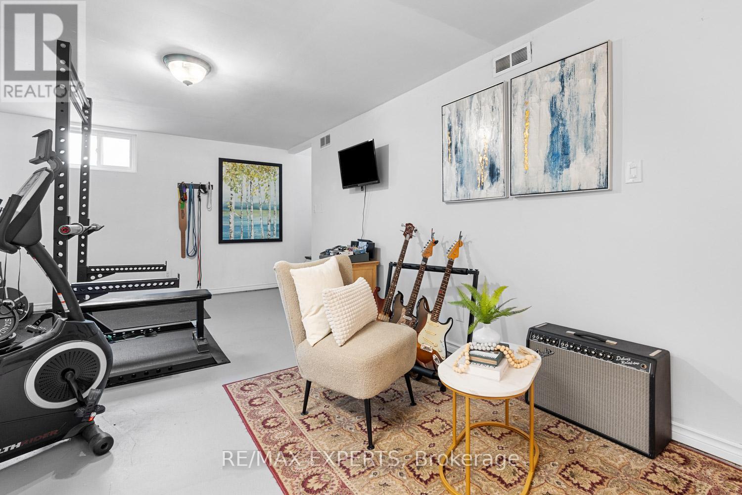 6 Longview Drive, Bradford West Gwillimbury (Bradford), Ontario  L3Z 2H1 - Photo 30 - N12703314