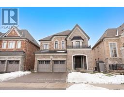 95 STRAWBRIDGE FARM DRIVE, Aurora, Ontario
