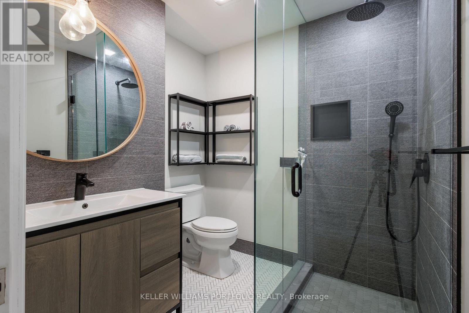 33 Cog Hill Drive, Vaughan, Ontario  L4K 1M6 - Photo 16 - N12703460