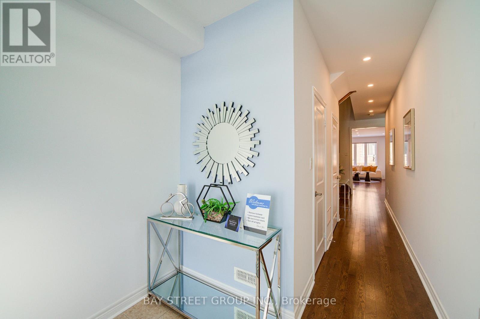 53 Ducharme Drive, Richmond Hill, Ontario  L4S 0J3 - Photo 2 - N12703468