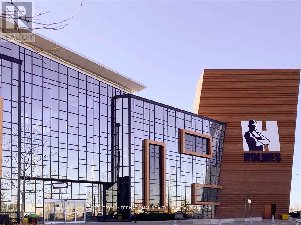 325 - 7250 Keele Street, Vaughan (Concord), Ontario  L4K 1Z8 - Photo 1 - N12703492