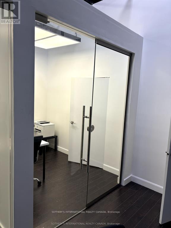 325 - 7250 Keele Street, Vaughan (Concord), Ontario  L4K 1Z8 - Photo 4 - N12703492