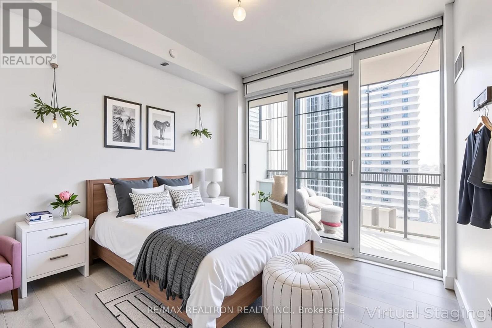 1602 - 8 Eglinton Avenue E, Toronto, Ontario  M4P 1A6 - Photo 4 - C12569684