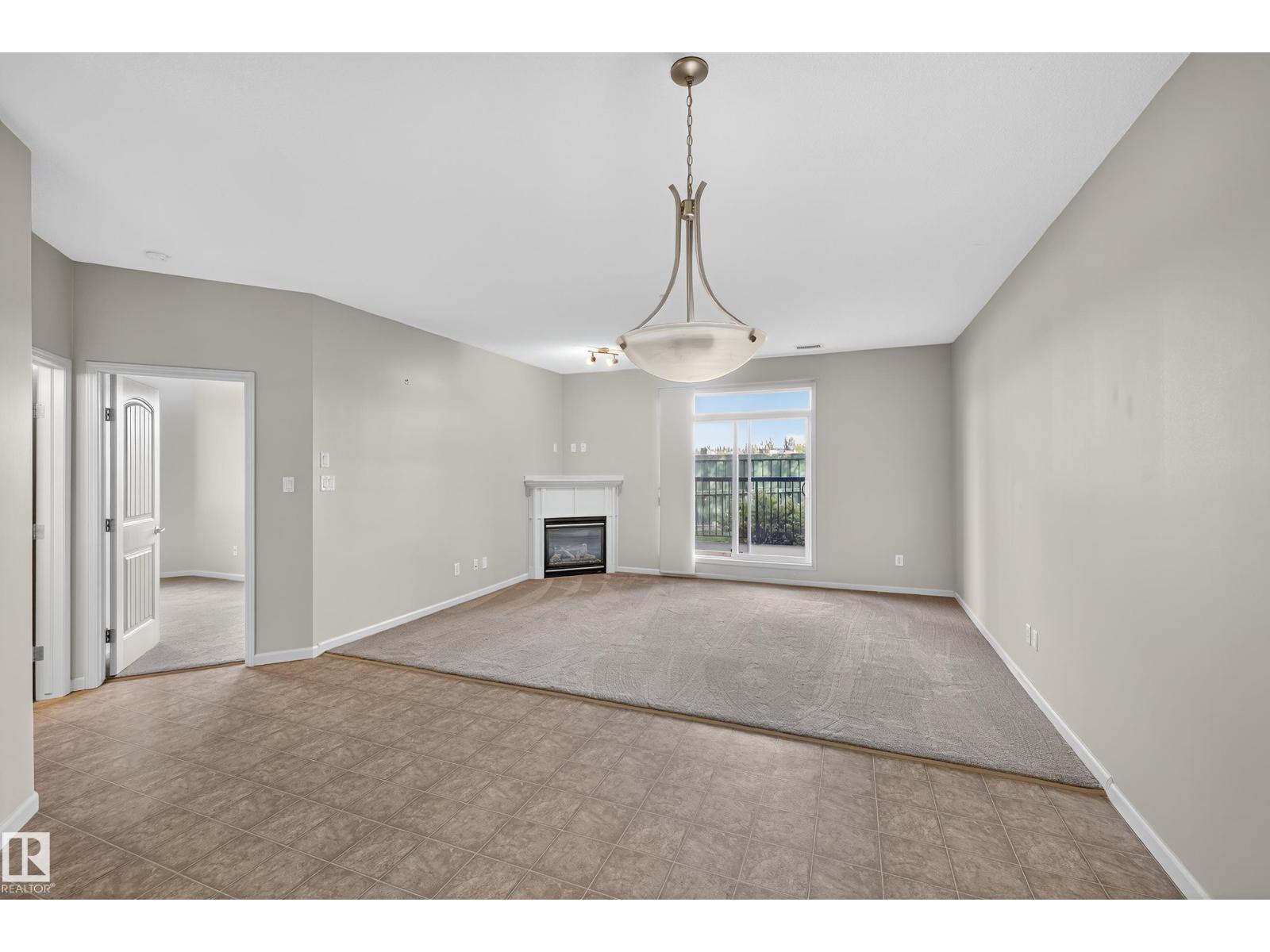 #112 2503 Hanna Cr Nw, Edmonton, Alberta  T6R 0H1 - Photo 6 - E4470256