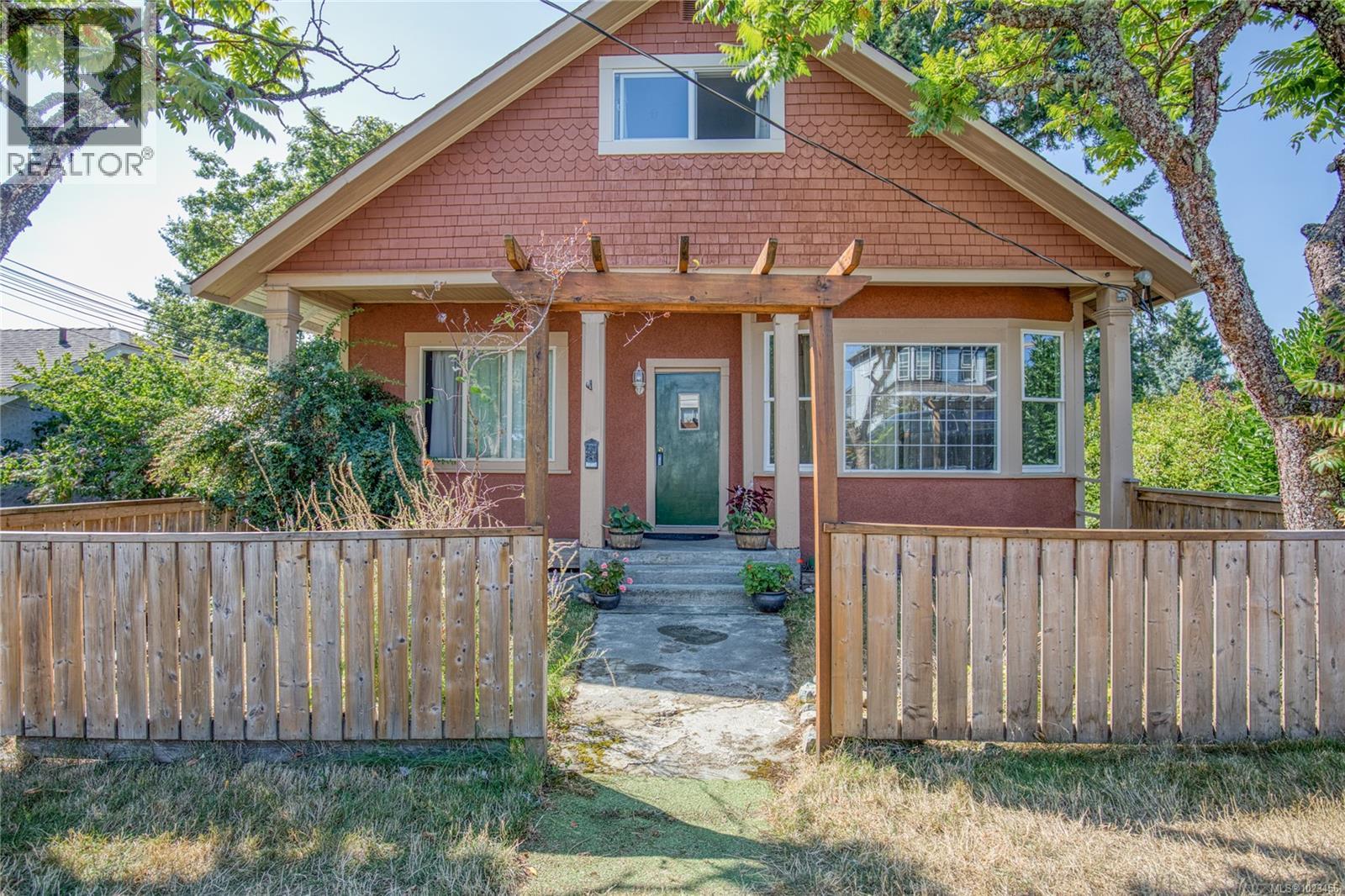 415 Machleary St, Nanaimo, British Columbia