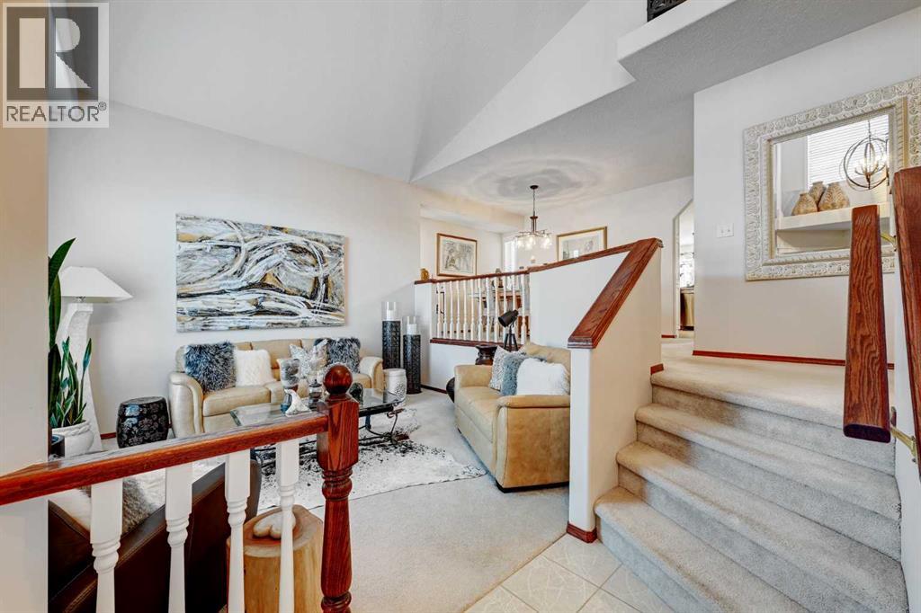 6558 Sierra Morena Boulevard Sw, Calgary, Alberta  T3H 3R3 - Photo 4 - A2278161