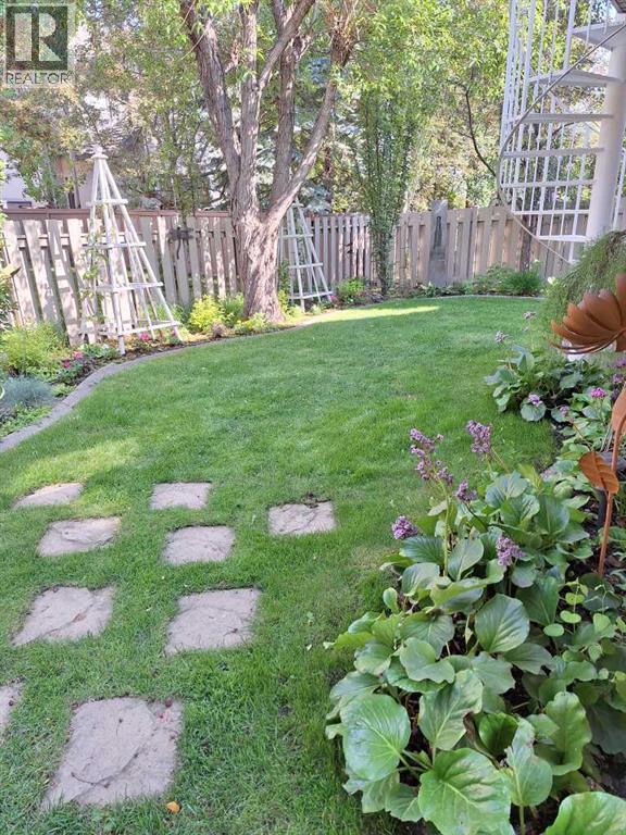 6558 Sierra Morena Boulevard Sw, Calgary, Alberta  T3H 3R3 - Photo 44 - A2278161