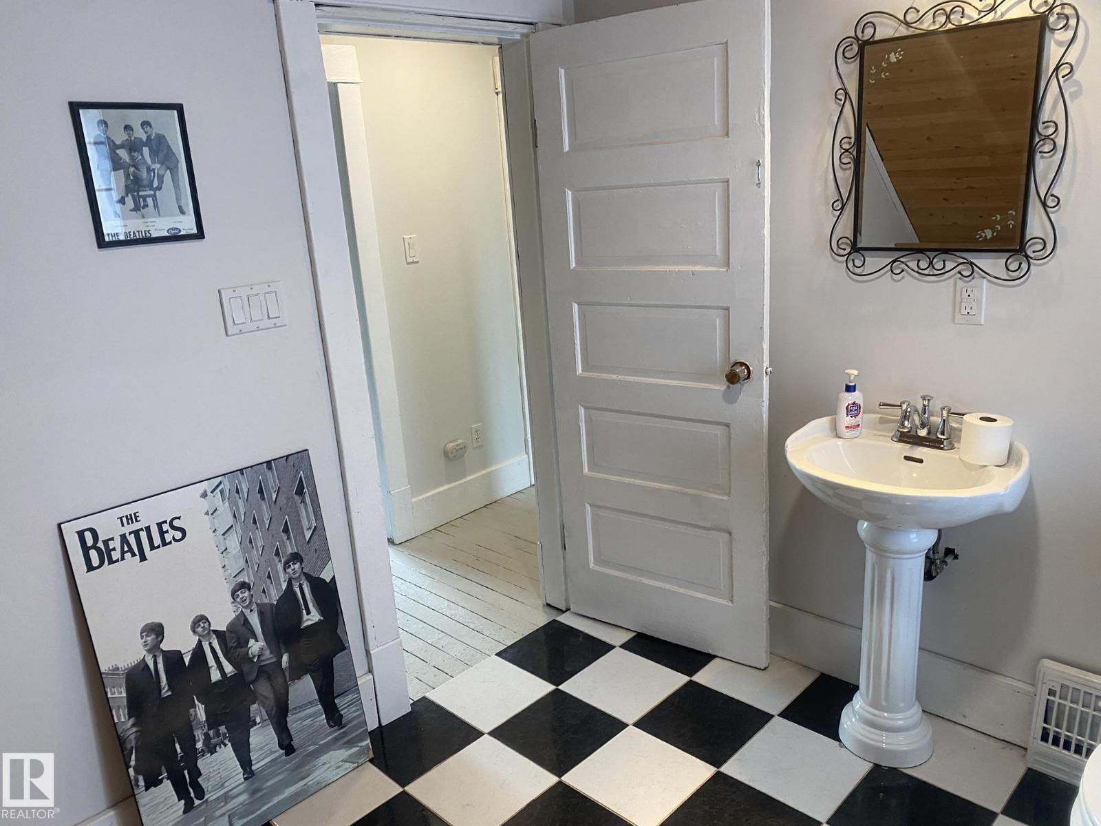 12811 121 St Nw, Edmonton, Alberta  T5L 0B1 - Photo 21 - E4470257