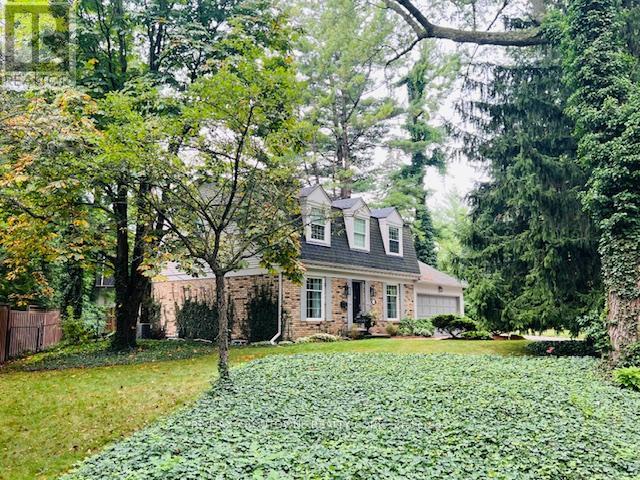 206 Rossmore Boulevard, Burlington, Ontario  L7N 1R1 - Photo 3 - W12483529