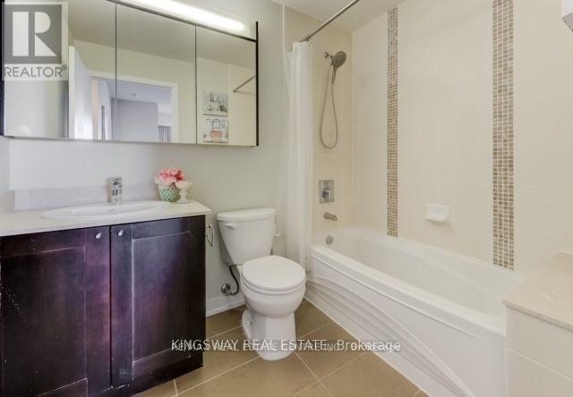 1104 - 4065 Brickstone Mews, Mississauga, Ontario  L5B 0G3 - Photo 13 - W12483669