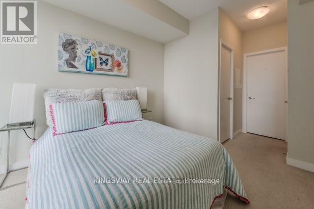 1104 - 4065 Brickstone Mews, Mississauga, Ontario  L5B 0G3 - Photo 8 - W12483669