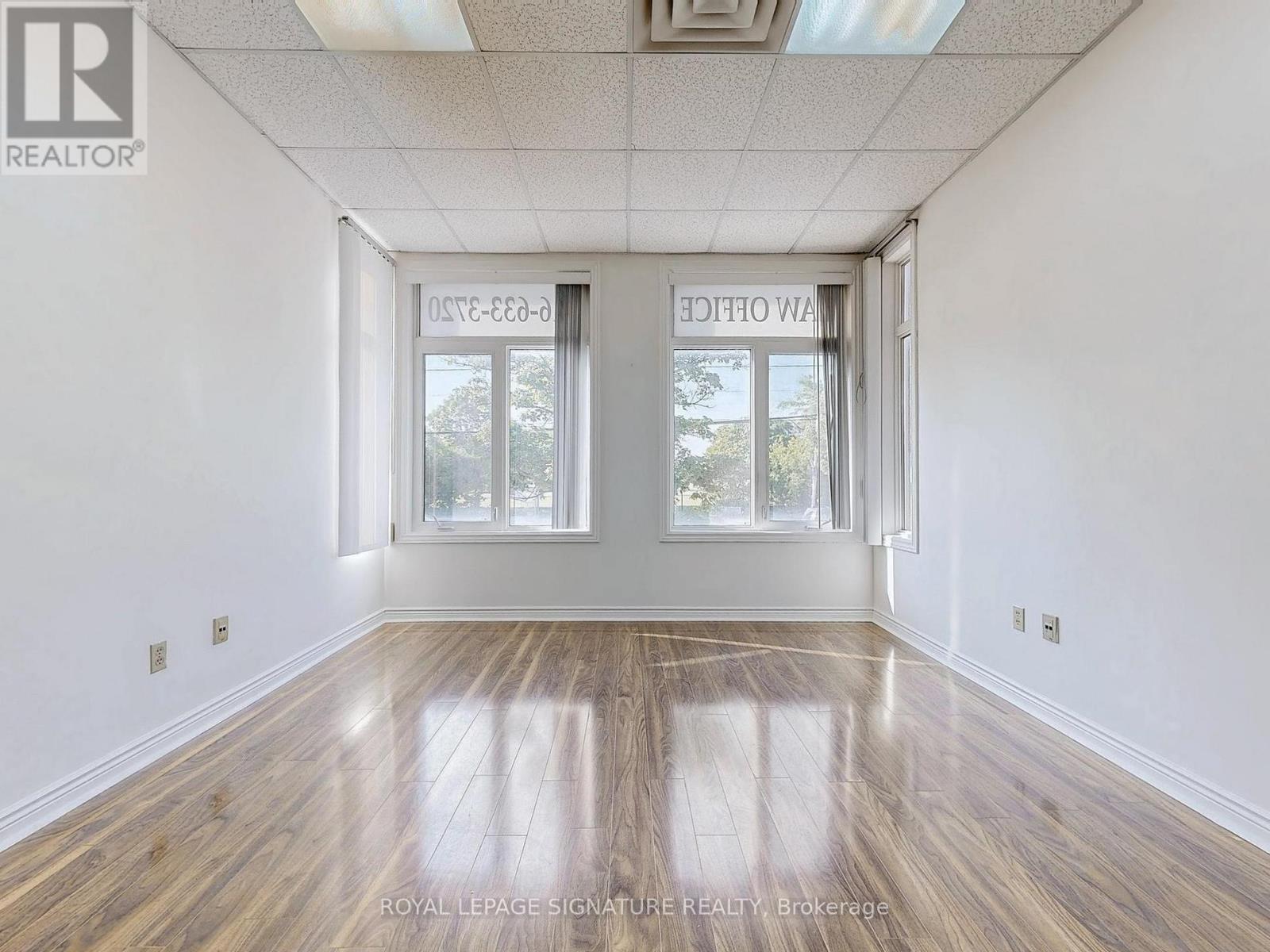 21l - 951 Wilson Avenue, Toronto (Downsview-Roding-Cfb), Ontario  M3K 2A7 - Photo 14 - W12703242